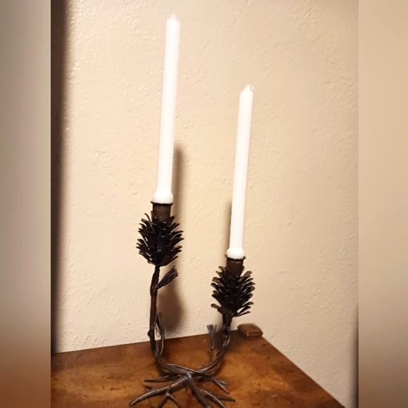 Metal Pinecone Taper Candlestick Holder - Picture 1 of 9